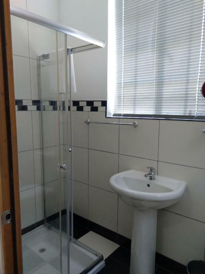 Savoy Hotel Beaufort-West Beaufort West Esterno foto